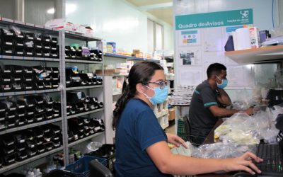 Pacientes do Hospital de Câncer recebem orientação da farmácia no pós-alta